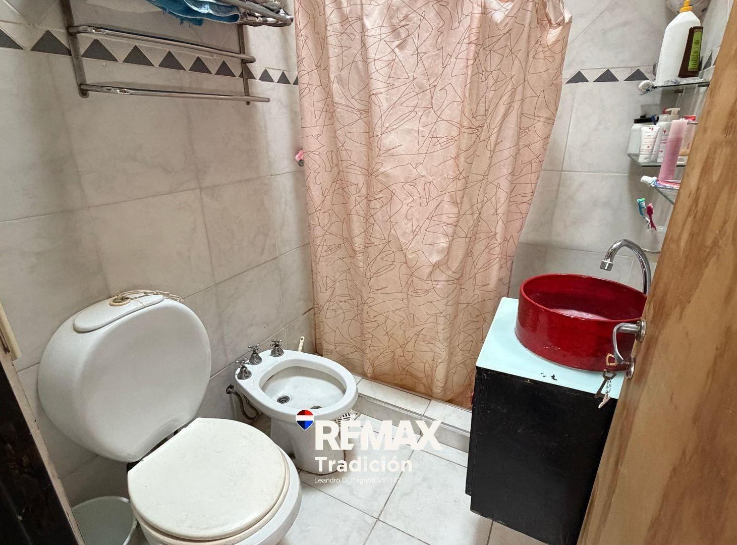 Foto de VENTA DE CASA ZONA EDISON Y AV. CHACO, imagen 5