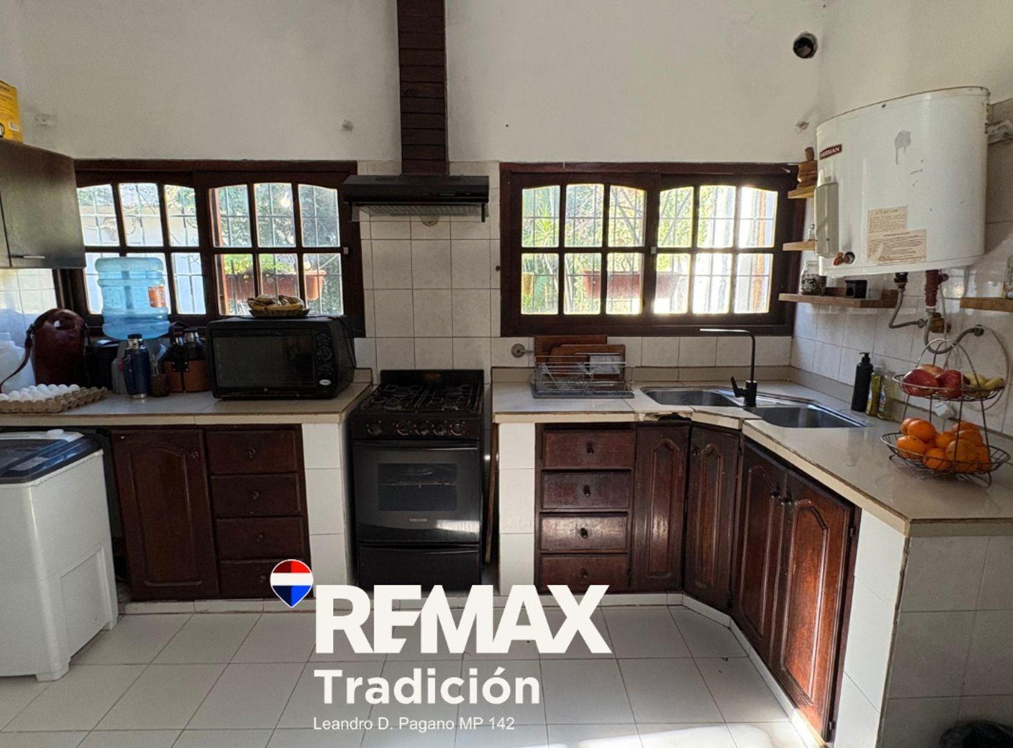 Foto de EN VENTA CASA, LOCAL Y DEPTO SOBRE AV. 9 DE JULIO, imagen 4