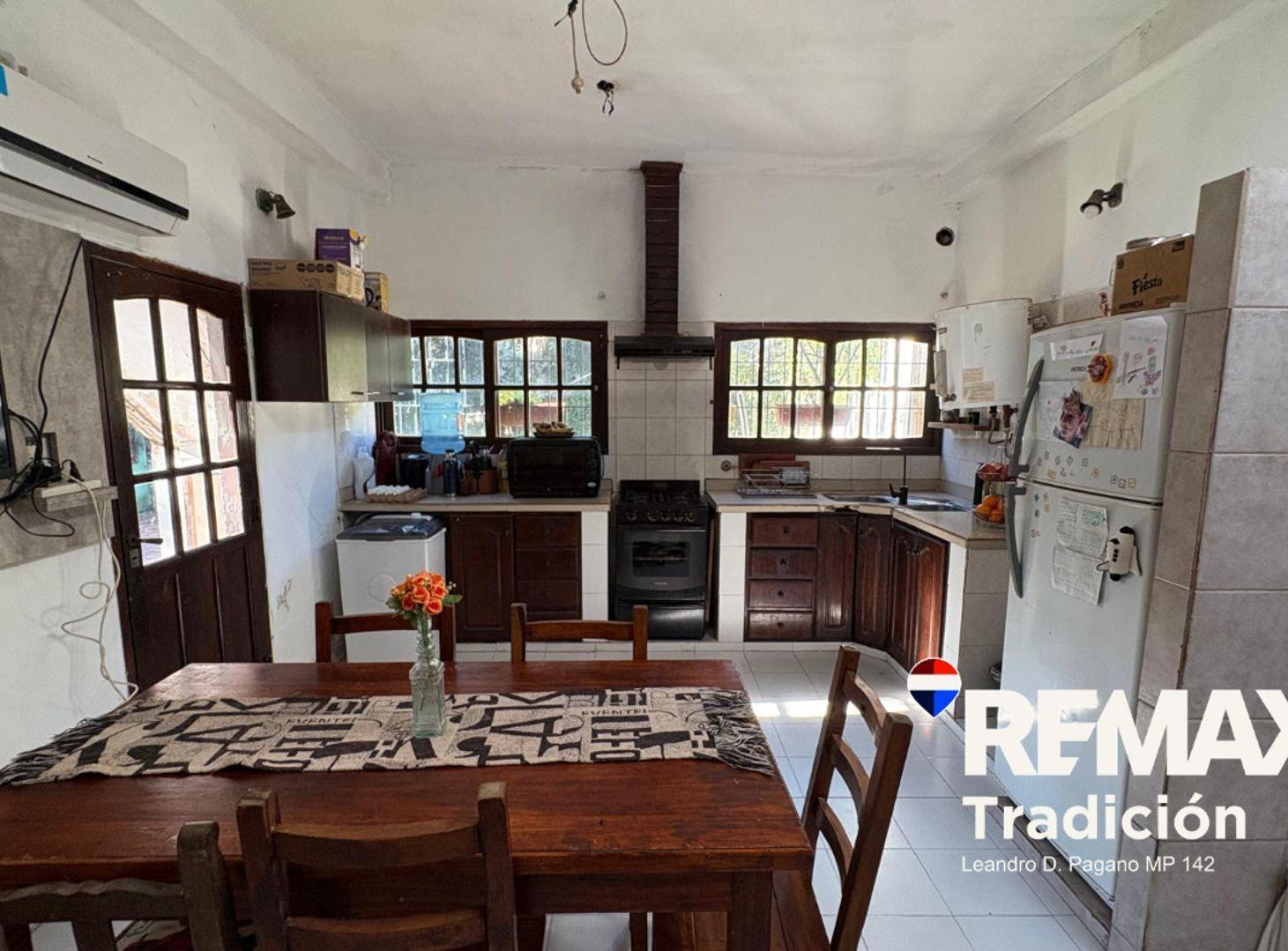 Foto de EN VENTA CASA, LOCAL Y DEPTO SOBRE AV. 9 DE JULIO, imagen 5