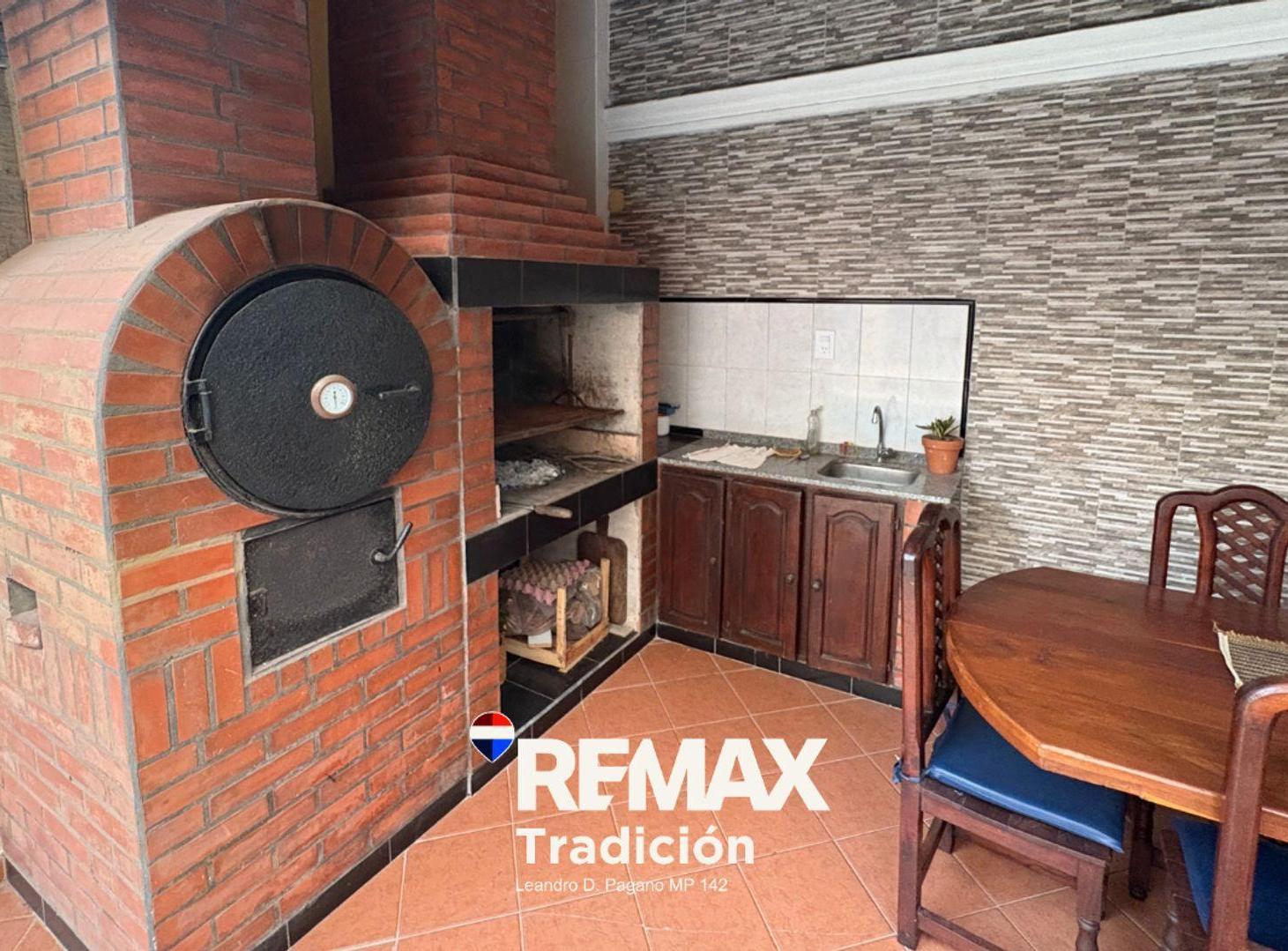 Foto de CASA EN VENTA - RESISTENCIA FRENCH 1146, imagen 3