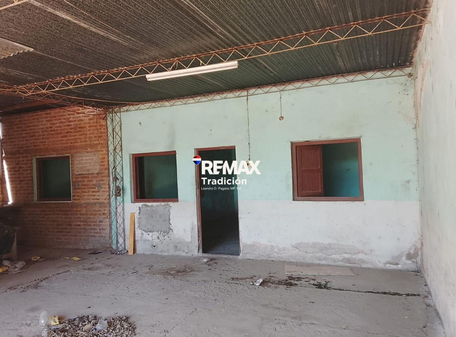 Foto de VENTA DE CASA A RECICLAR EN FONTANA, imagen 2