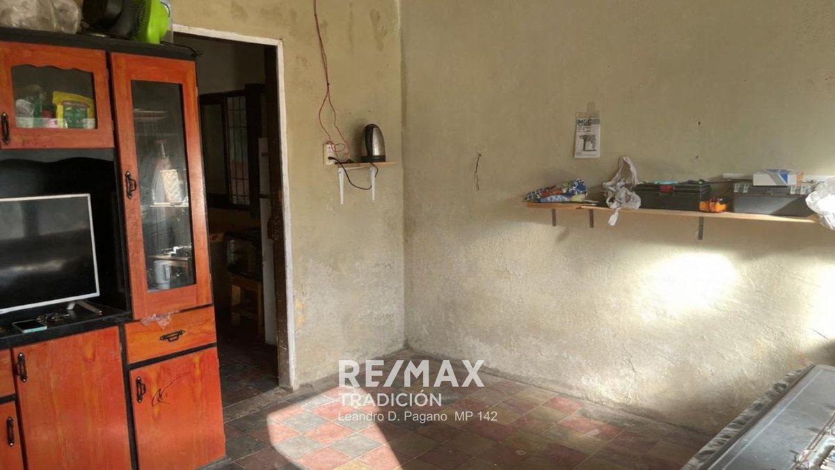 Foto de CASA EN VENTA a Reciclar, GRAN LOTE- BARRANQUERAS, imagen 4