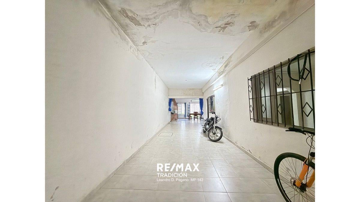 Foto de Casa 3 amb en venta – Macrocentro de Resistencia, imagen 3