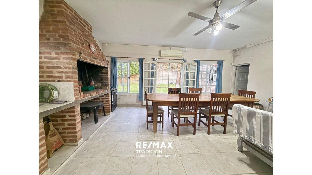Foto de Casa 3 amb en venta – Macrocentro de Resistencia, imagen 2
