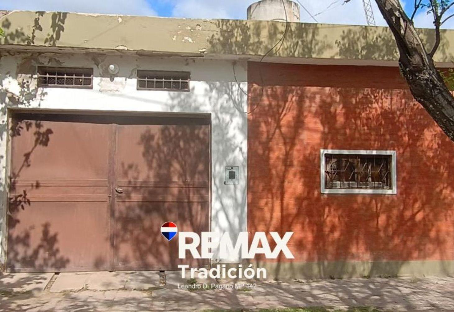 Foto de VENTA CASA EN ESQUINA CON MULTIUNIDAD RENTABLE, imagen 1