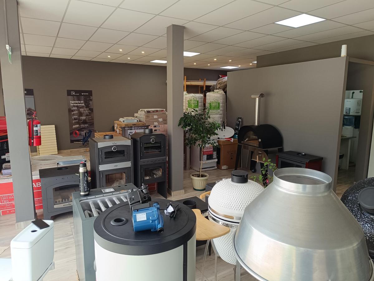 Local Comercial + 2 Deptos: 5