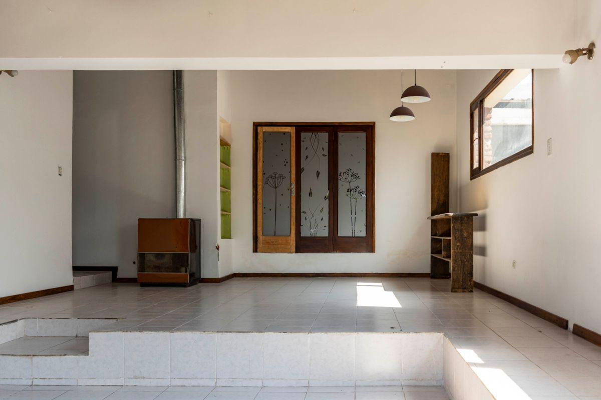 Foto de Casa de 208 m2 sobre Av. Alvear, imagen 5