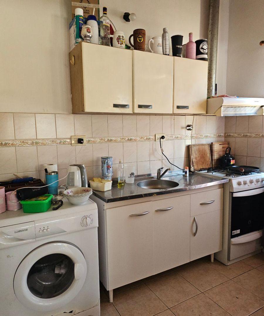 Foto de Complejo de Departamentos en Av. Peron, imagen 4