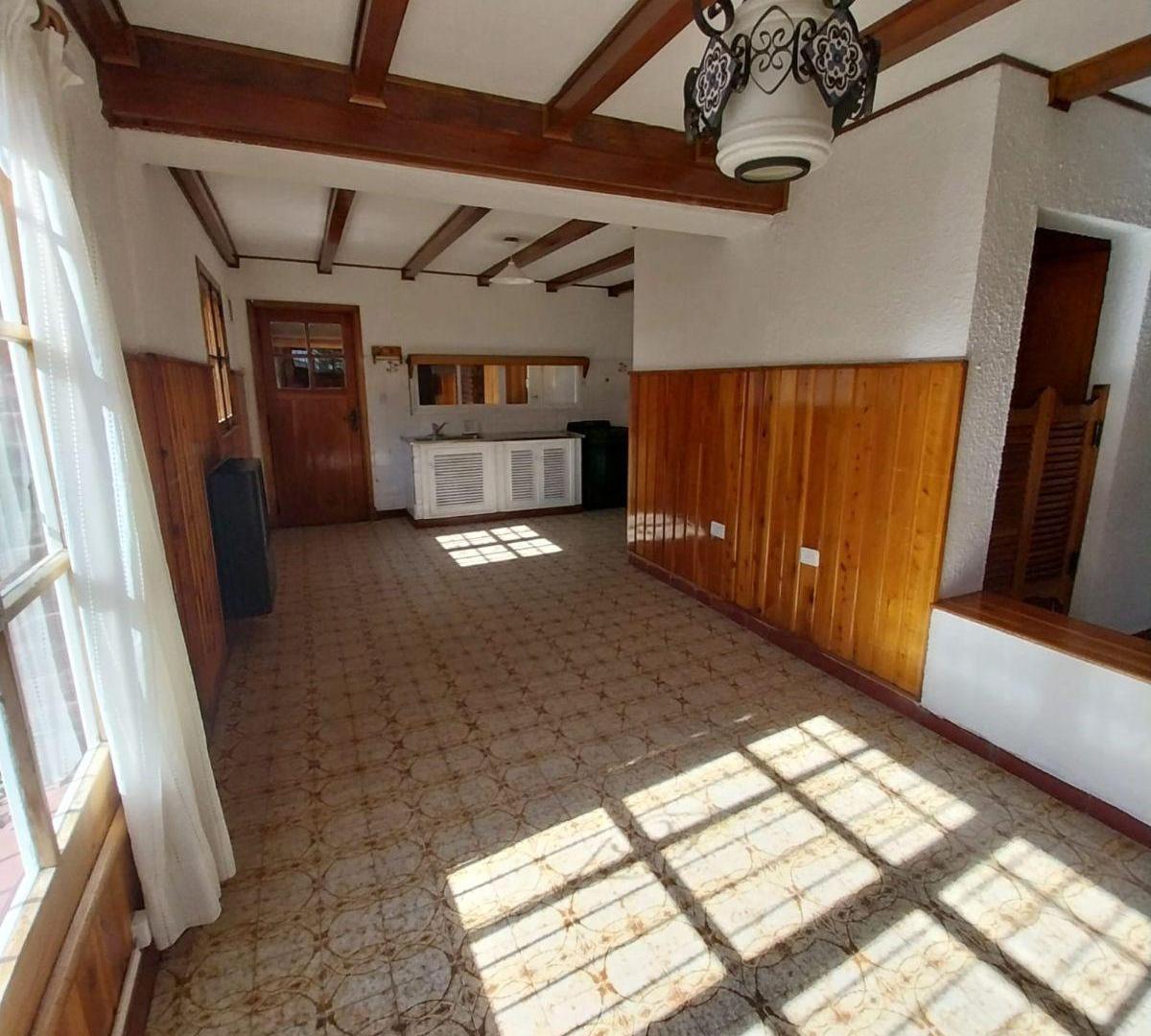 Foto de Casa con galpón en Rivadavia 1659, imagen 5