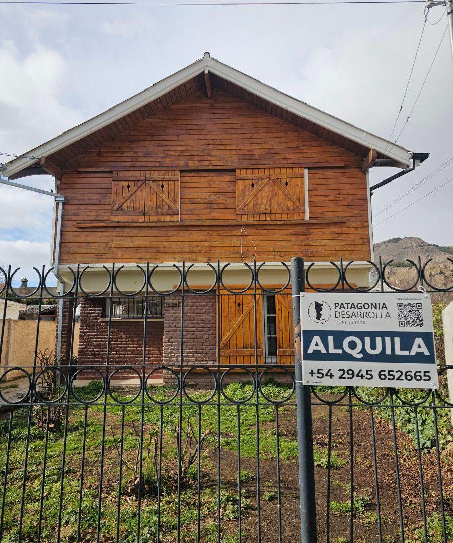 Foto de Casa con galpón en Rivadavia 1659, imagen 2