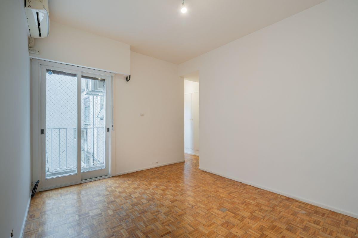 Foto de DEPARTAMENTO . LATERAL . CON BALCÓN, imagen 2