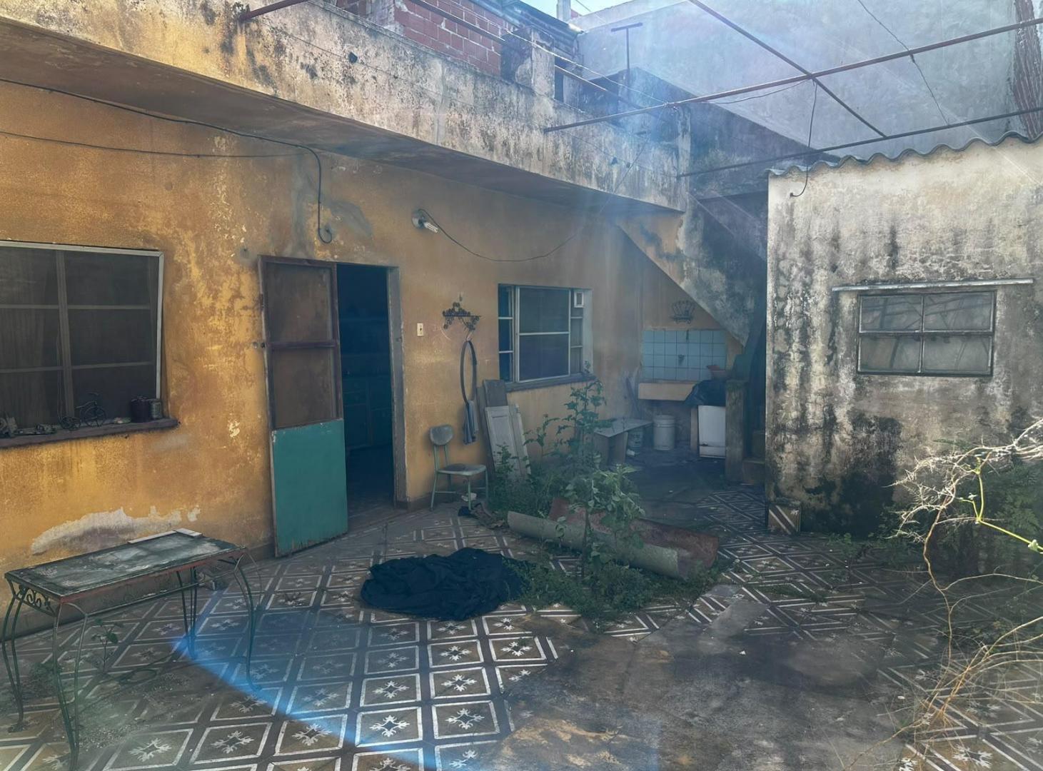 Foto de VENTA TERRENO EN VILLA LUGANO IDEAL PARA CONSTRUIR CERCANO A AVDA. EVA, imagen 3