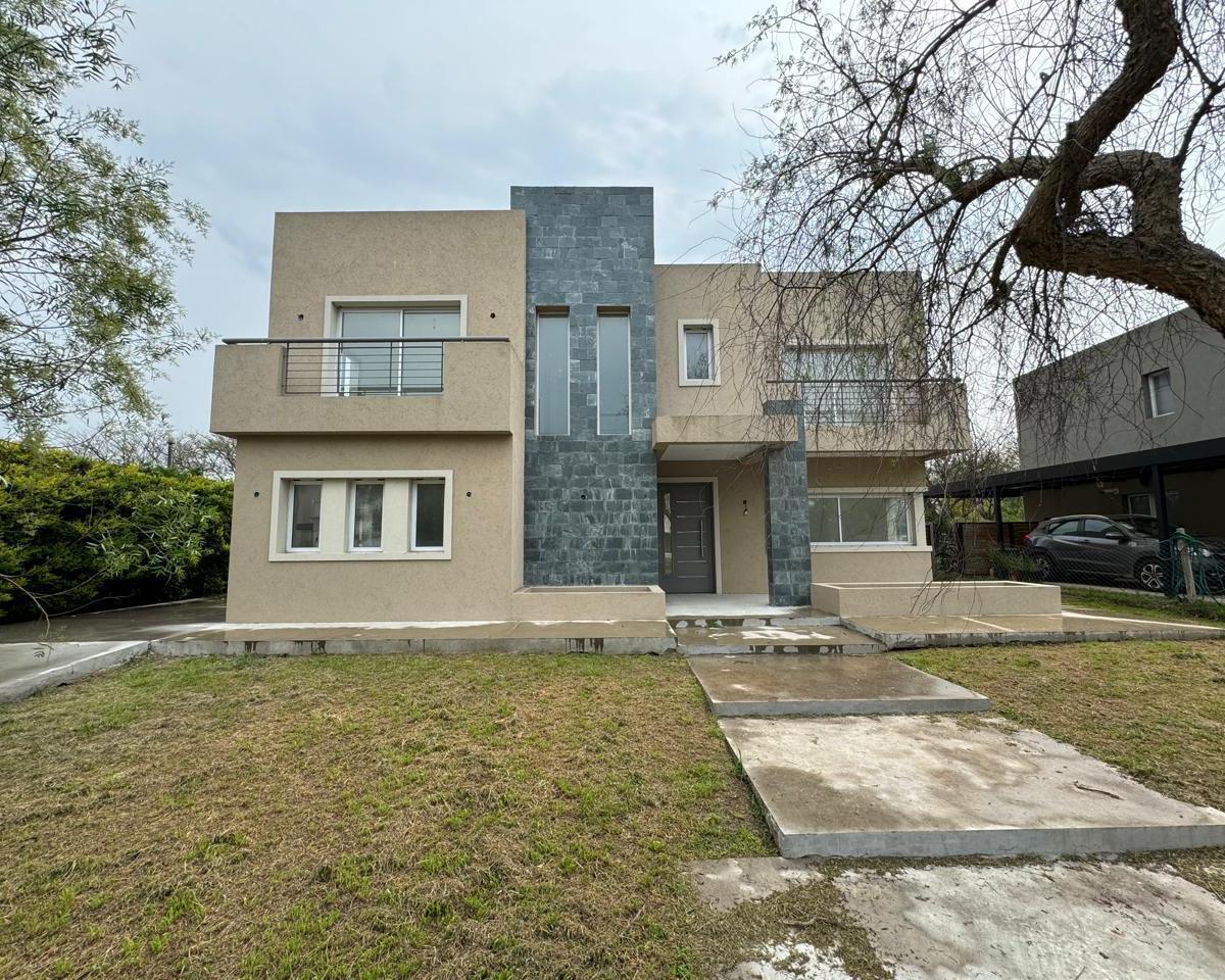 Casa en barrio san matias