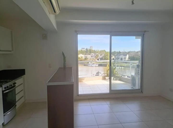 Departamento 2 ambientes en Islas del Canal 2