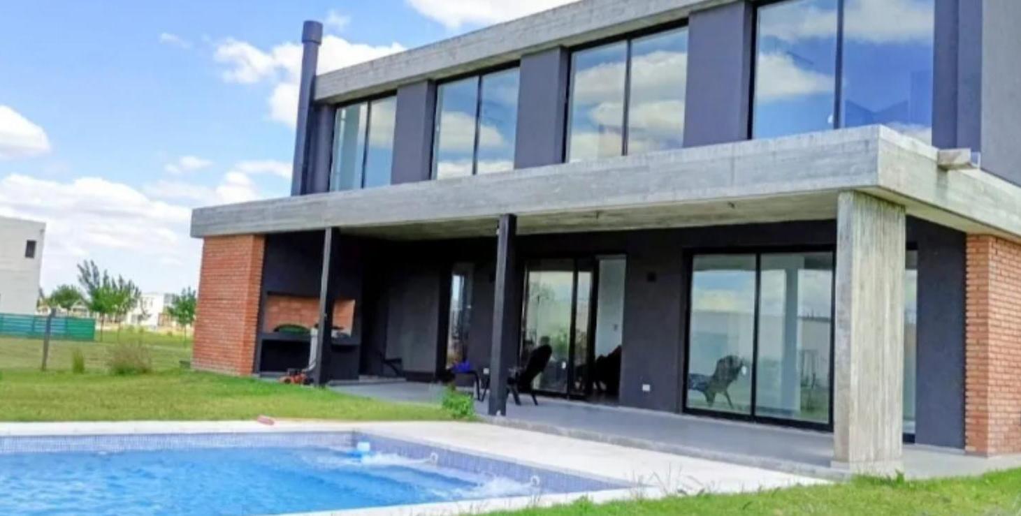 Casa Venta Barrio Náutico El Naudir Escobar