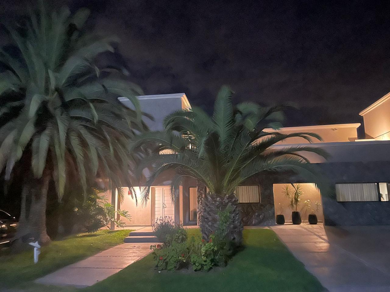 Casa en el Country Nautico de Escobar al Golf