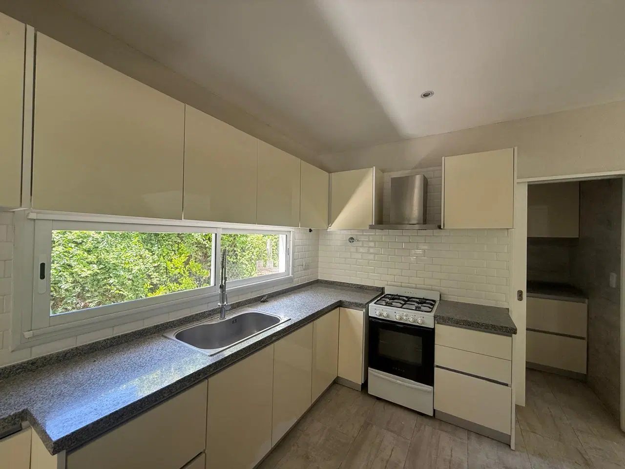 Casa en venta y alquiler en San Matias 2