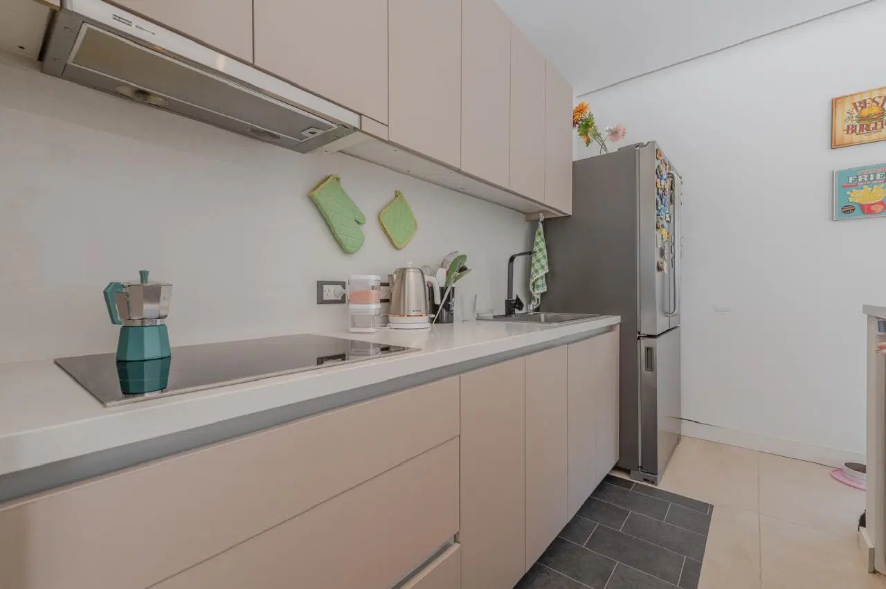 Casa de  hermoso diseño en una planta 5