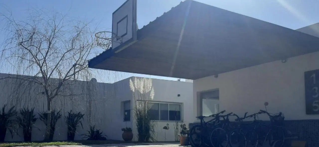 Casa en Haras Santa Maria Oportunidad! venta con renta 3