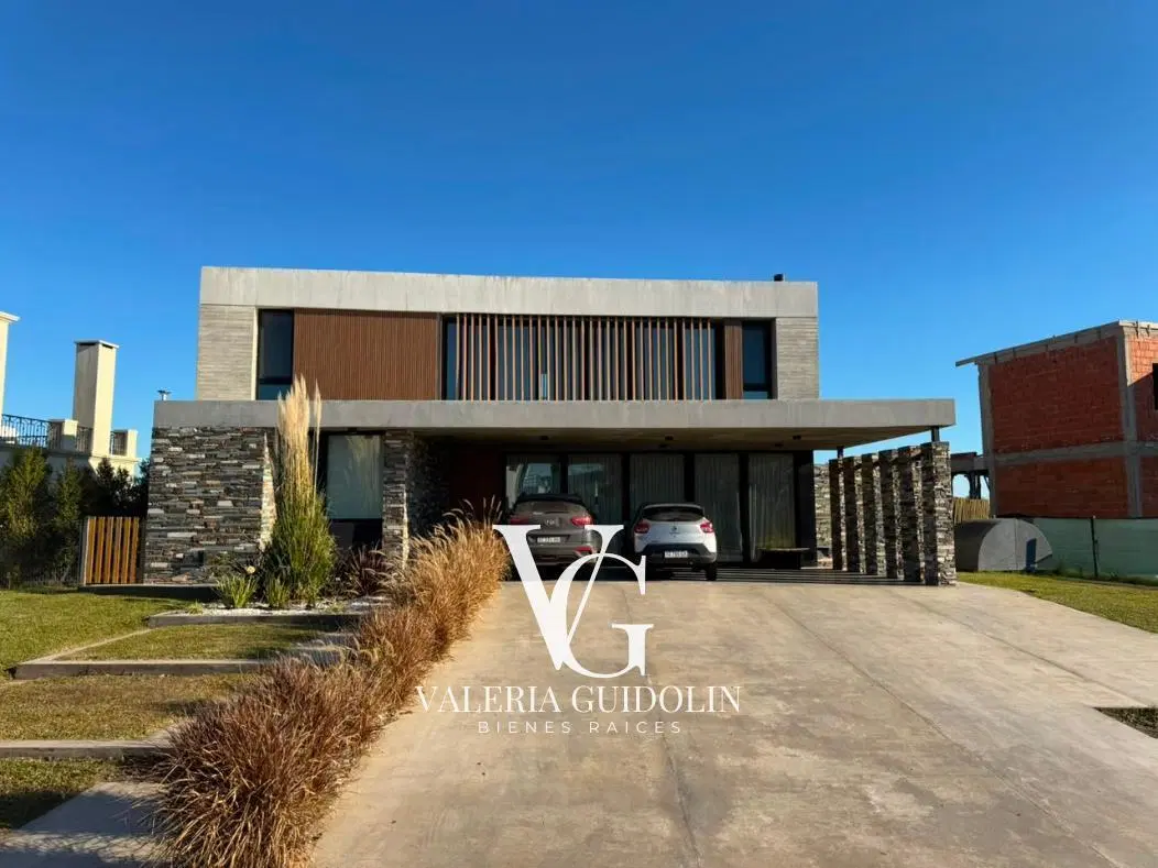 Casa en El Canton Golf a Laguna 5