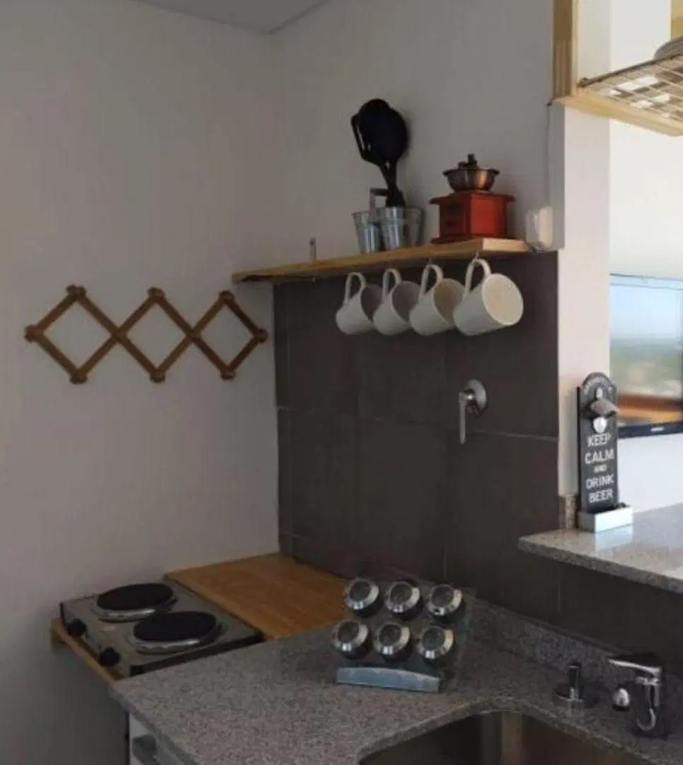 SE ALQUILA HERMOSO DPTO MONOAMBIENTE , EDIFICIO NATANIA , LEGUIZAMON Y COLON DE GODOY CRUZ 3