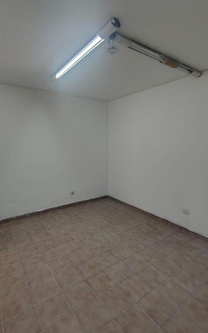 Foto de SE ALQUILA OFICINAS DE TRES AMBIENTES EN CALLE SAN LORENZO 568 CIUDAD, imagen 3