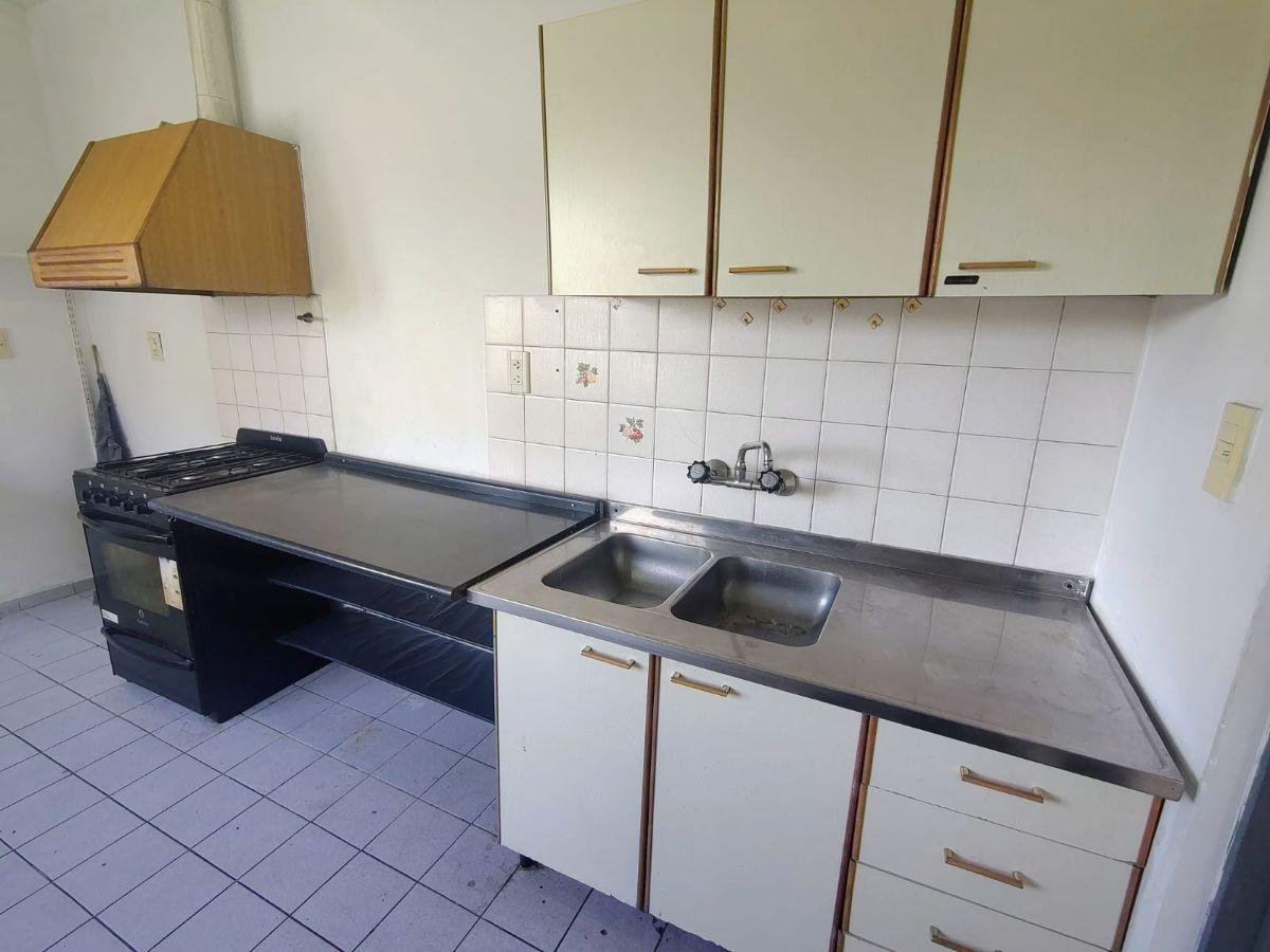 Foto de SE ALQUILA DEPARTAMENTO UBICADO EN CALLE LAS HERAS Y RIVADAVIA DE GODOY, imagen 5