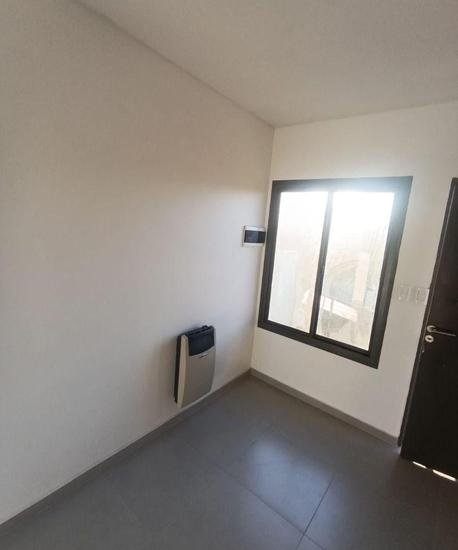 Foto de SE ALQUILA DEPARTAMENTO EN CALLE SANTA MARIA N°1257 Y DIQUE LOS, imagen 4