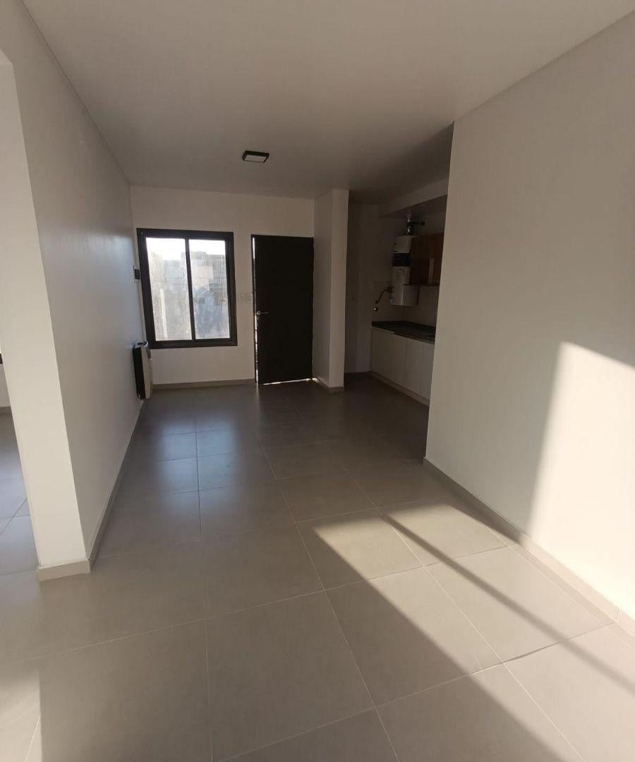 Foto de SE ALQUILA DEPARTAMENTO EN CALLE SANTA MARIA N°1257 Y DIQUE LOS, imagen 2