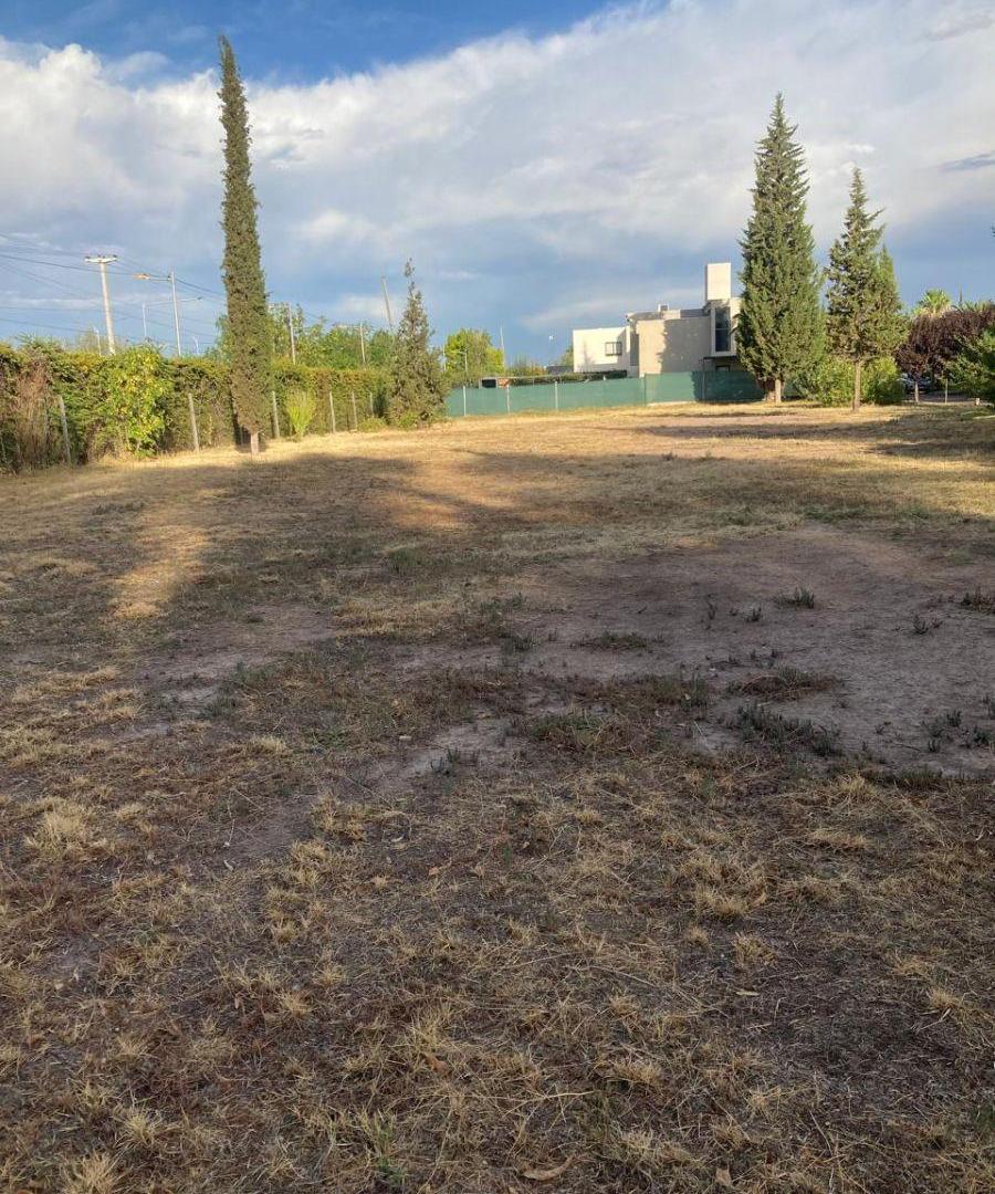 Foto de SE VENDE LOTE EN B° PRIVADO EL MARQUESADO CARRODILLA LUJAN DE CUYO, imagen 5
