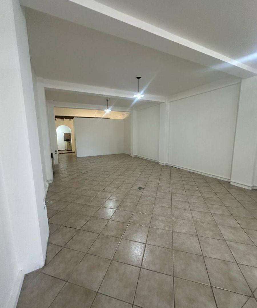 Foto de SE ALQUILA LOCAL /OFICINA VICENTE ZAPATA N°335 DORREGO GUAYMALLEN, imagen 4