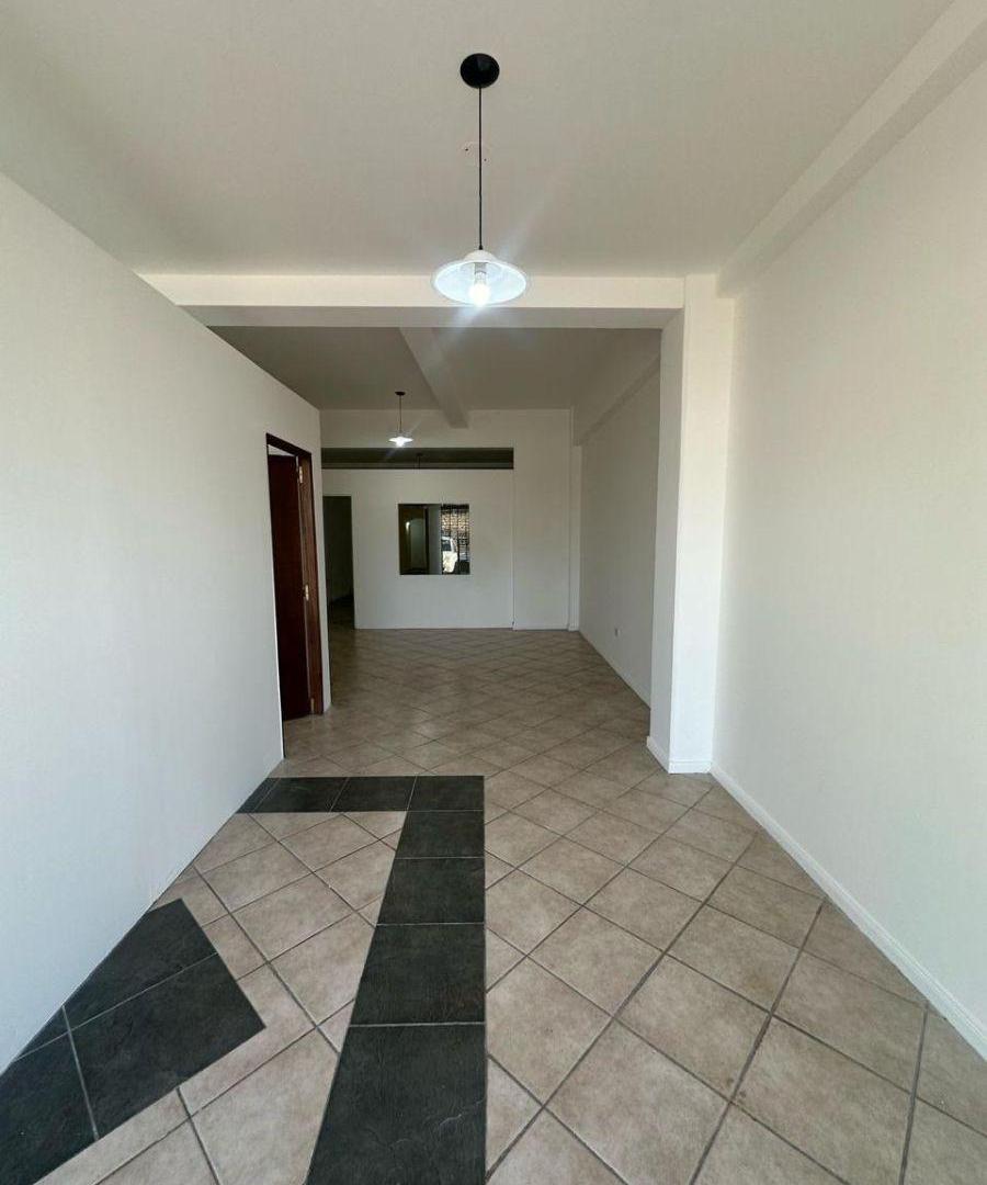 Foto de SE ALQUILA LOCAL /OFICINA VICENTE ZAPATA N°335 DORREGO GUAYMALLEN, imagen 3