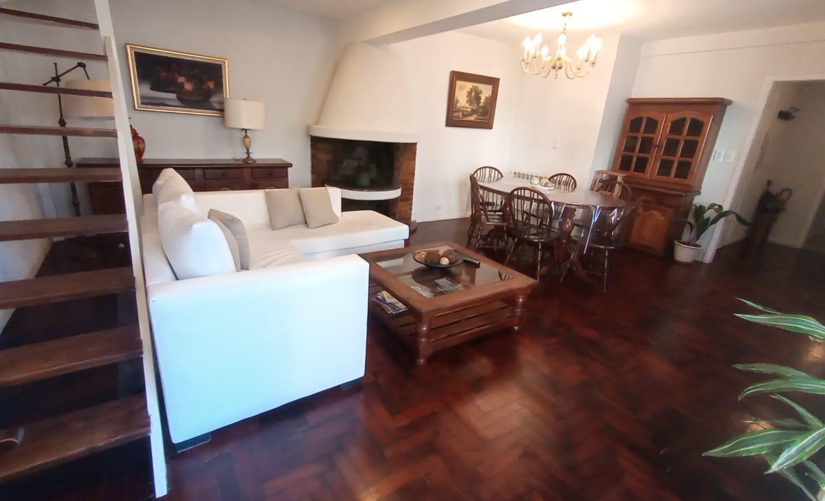 Departamento de 4 ambientes en Plaza Colon