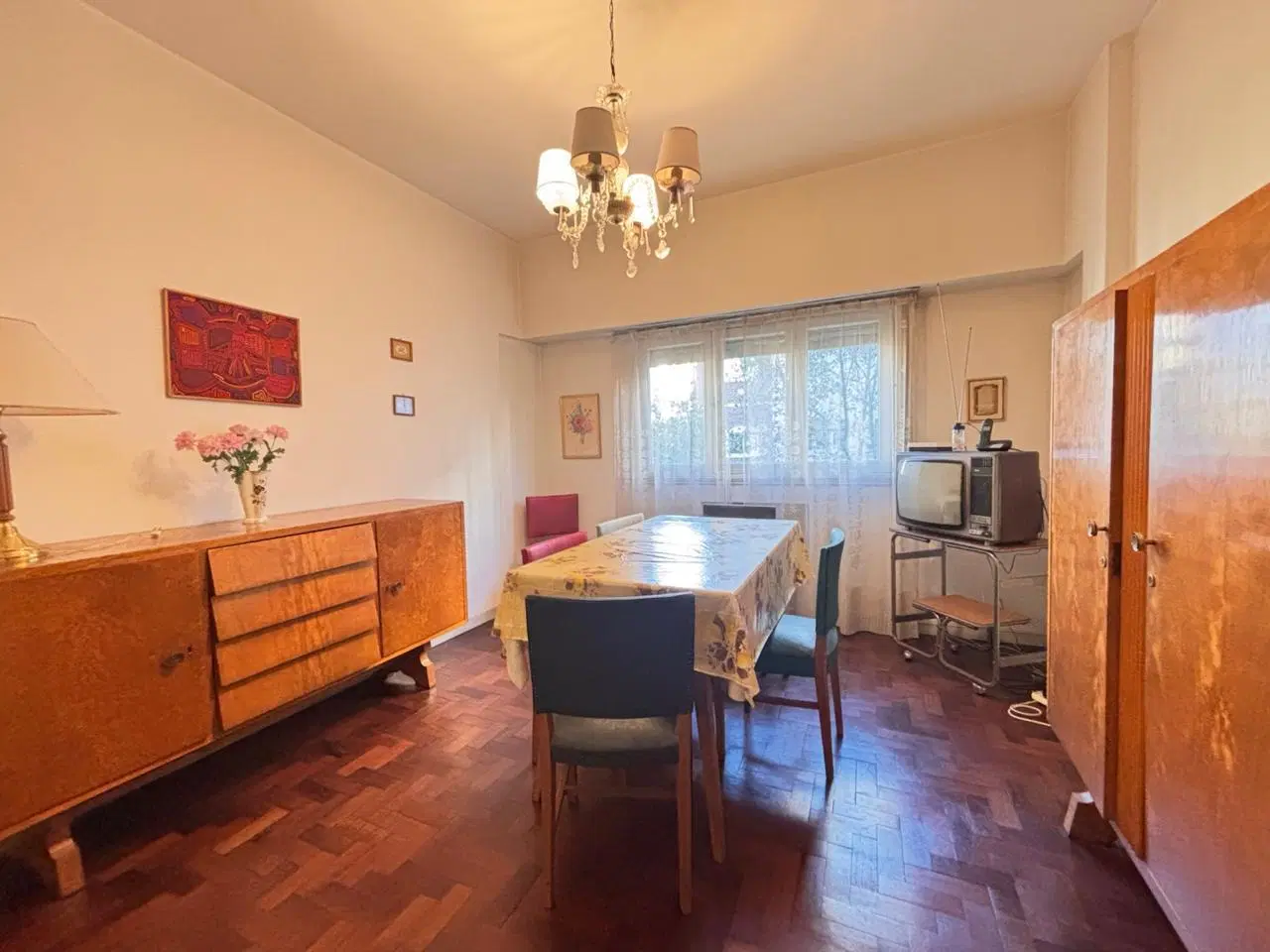 Departamento de 3 ambientes mas dependencia en Plaza Mitre 1