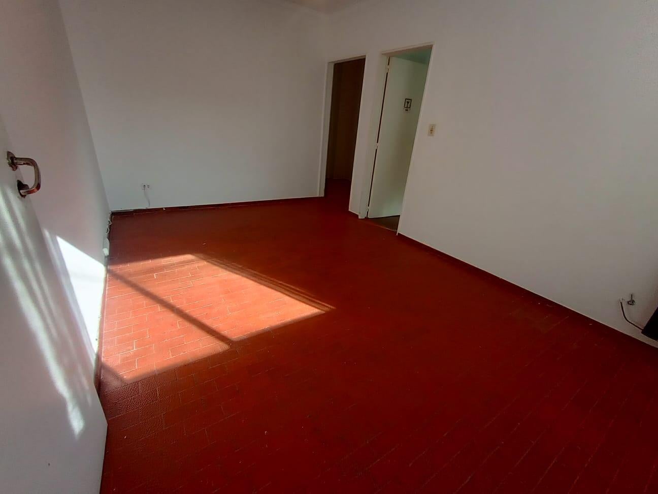 Foto de Departamento en alquiler anual en La Perla, imagen 1