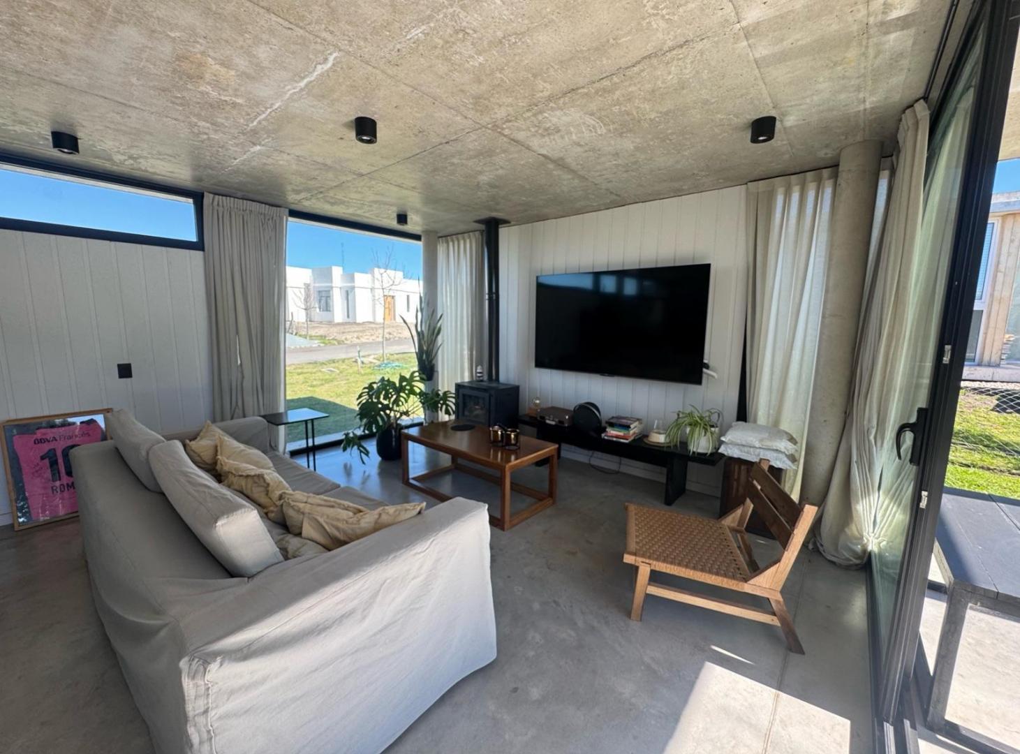 Foto de Casa 4 ambientes con pileta en Casonas del Haras, imagen 2