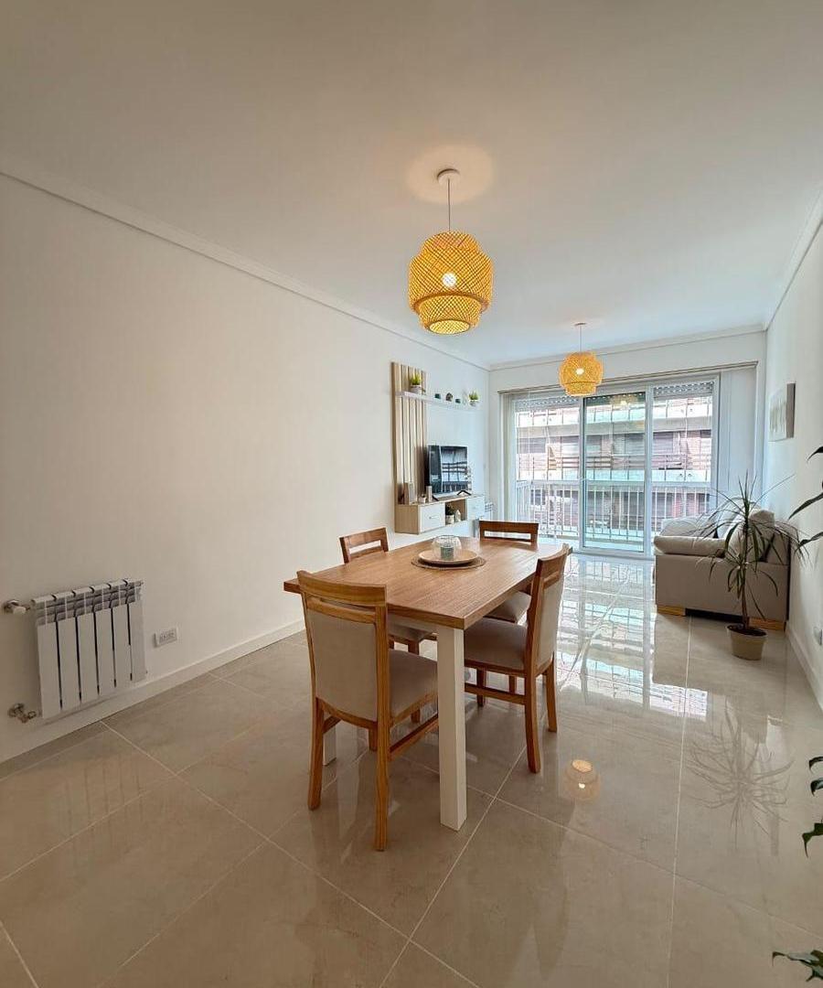 Foto de Departamento en VENTA, 3 ambientes. Zona Plaza Colon, imagen 2