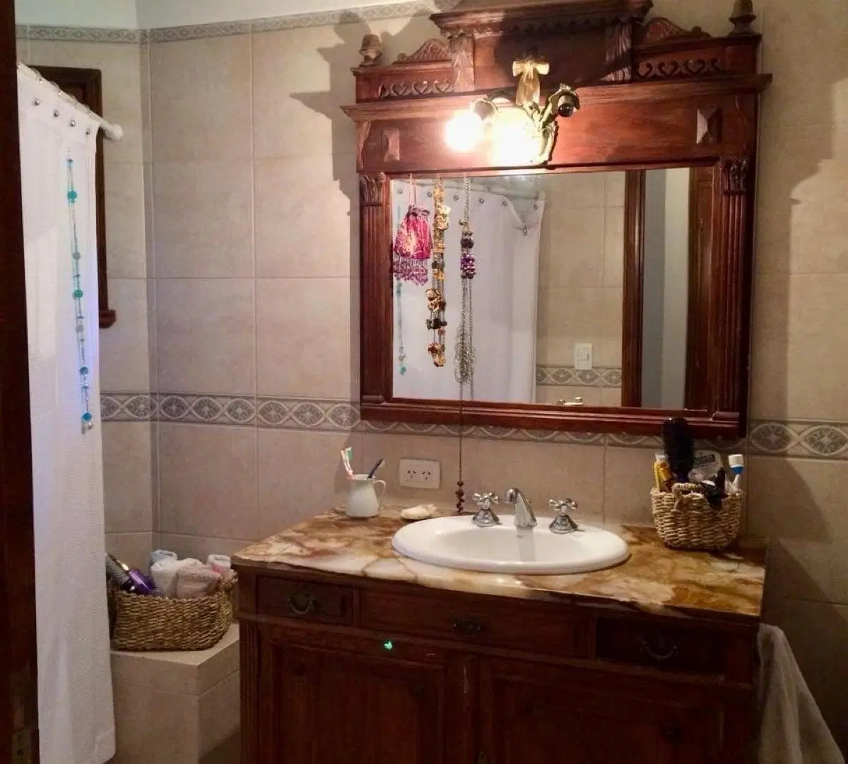 Casa Venta en el Bosque Peralta Ramos, 4 ambientes con pileta. 2