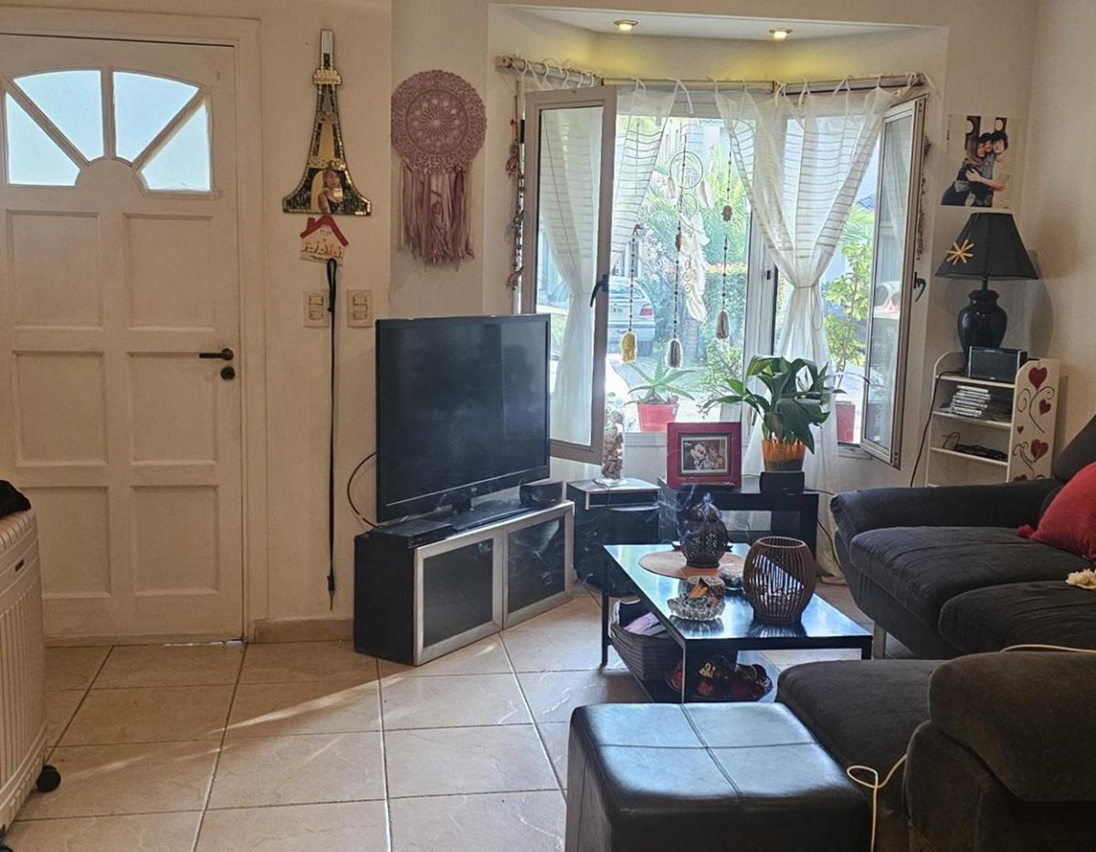 Triplex en Venta en Barrio Cerrado María del Parque. 4