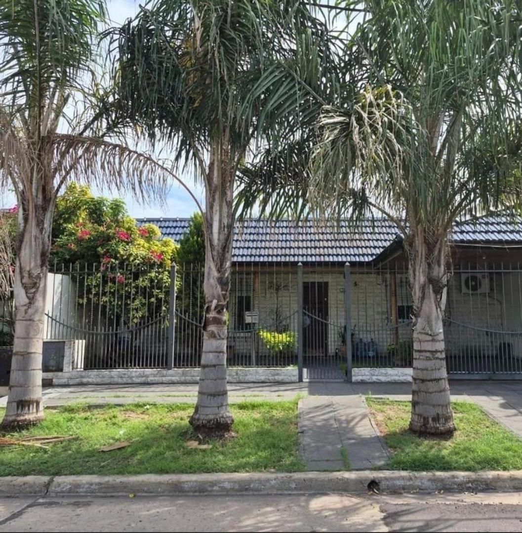 Foto de Casa en venta Merlo norte., imagen 1