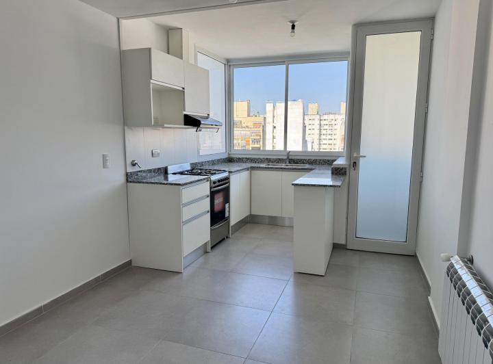 Departamento en alquiler a estrenar 3 dormitorios con cocina independiente y cochera en Rosario 3