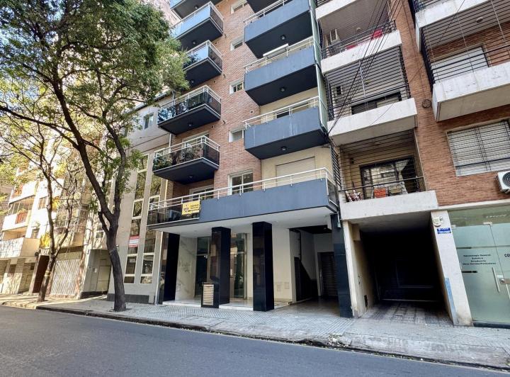 Departamento en alquiler a estrenar 3 dormitorios con cocina independiente y cochera en Rosario 2