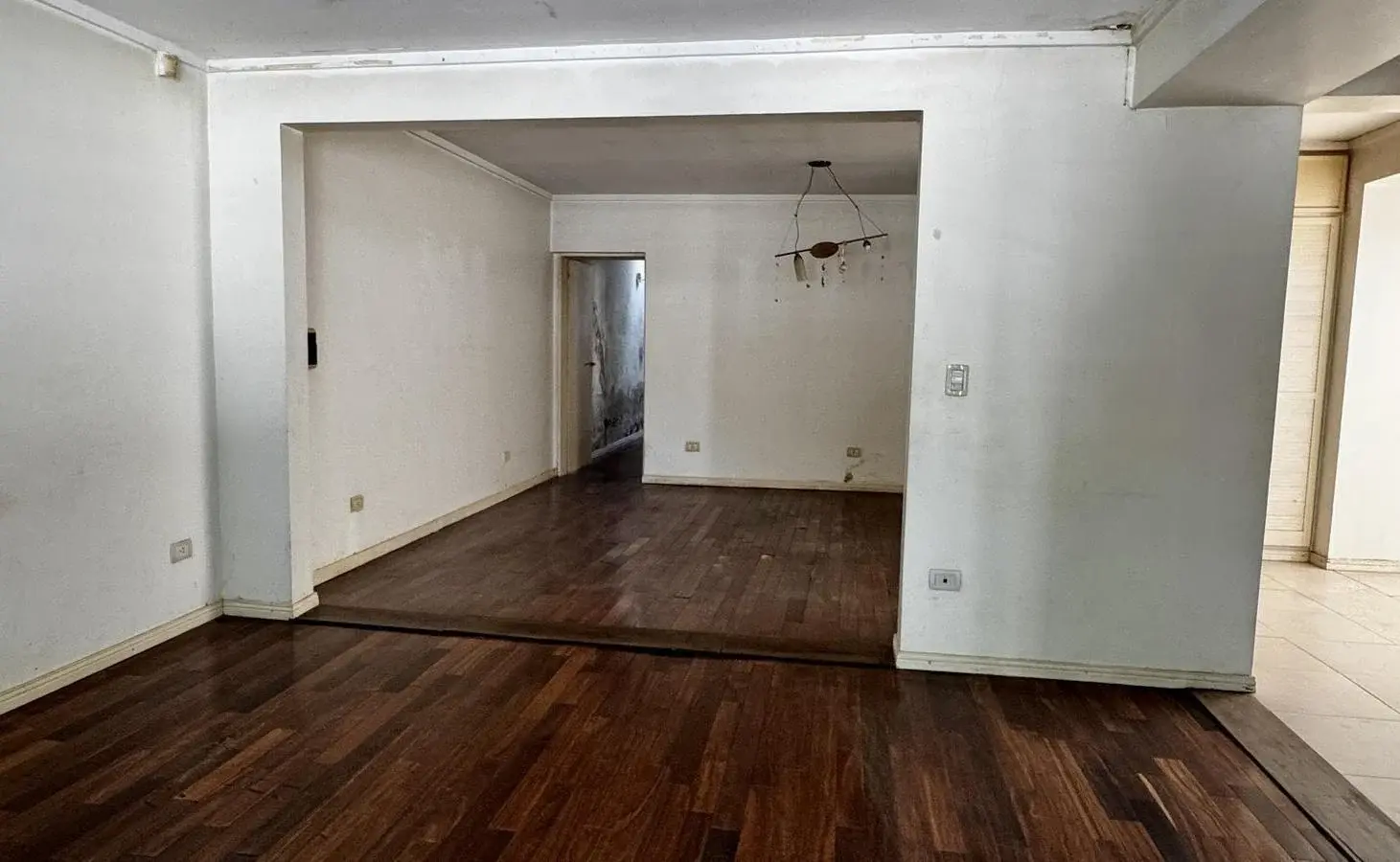 Casa en venta de 3 dormitorios y jardín amplio Rosario 1