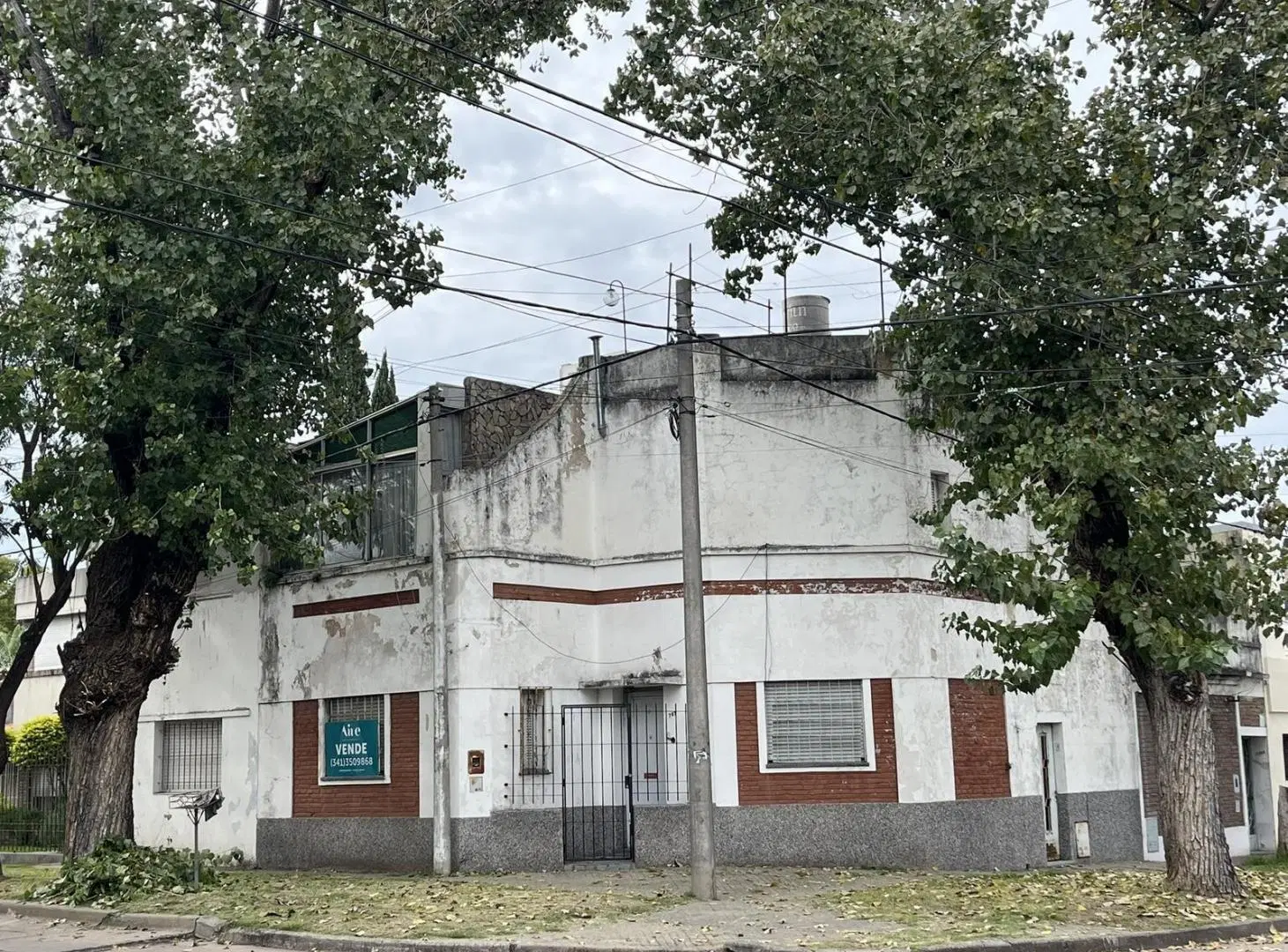 Venta Casa 3 dormitorios apta 2 familias a reciclar 2