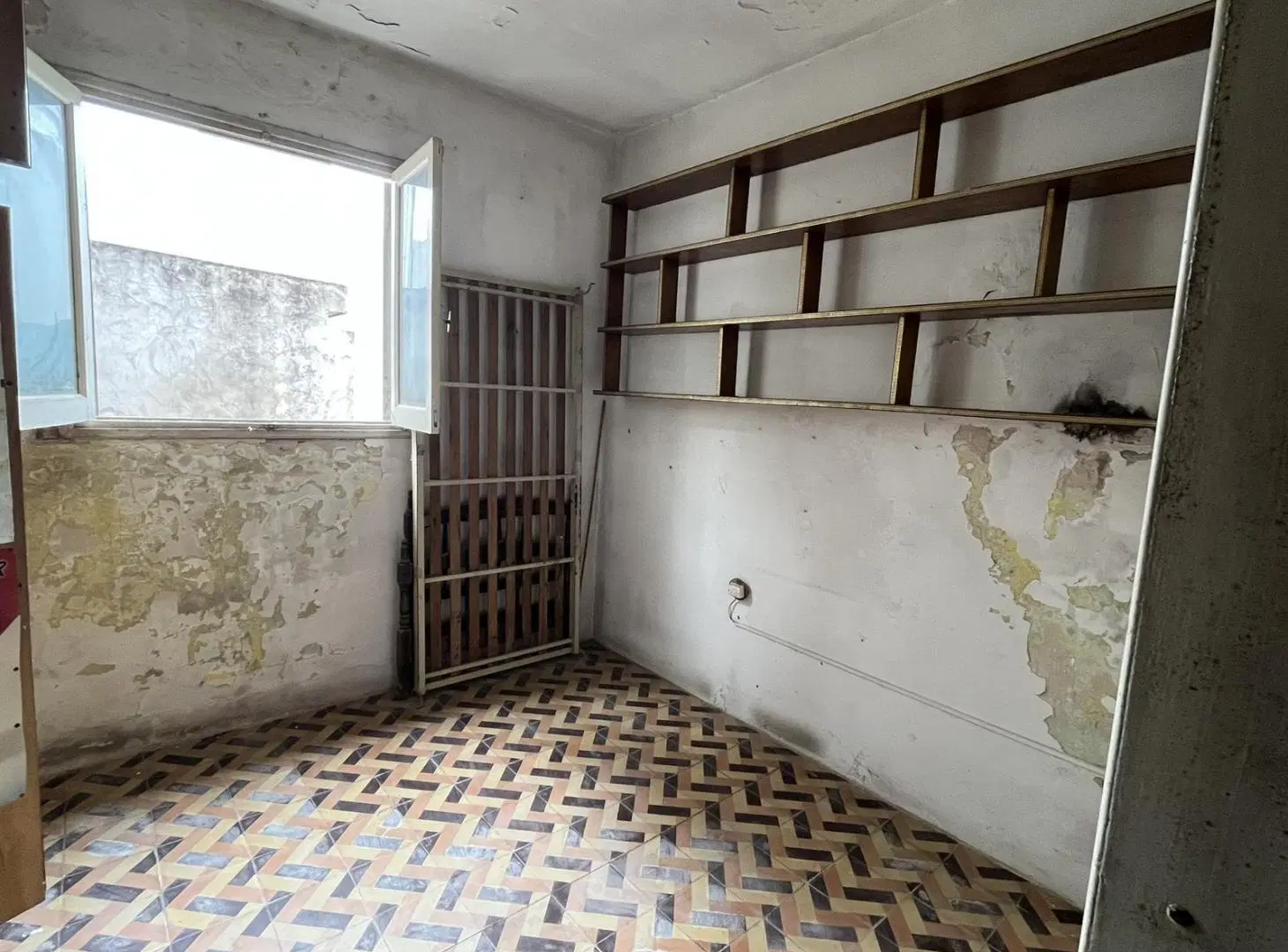 Venta Casa 3 dormitorios apta 2 familias a reciclar 4