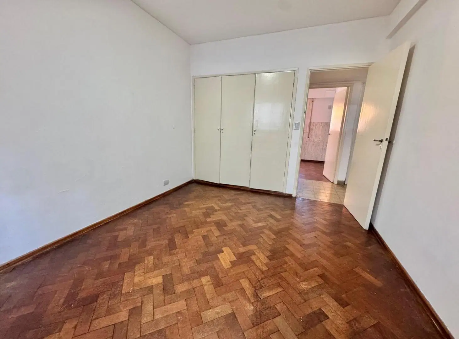 Departamento en alquiler de 2 dormitorios en el centro de Rosario en pleno paseo del siglo 5