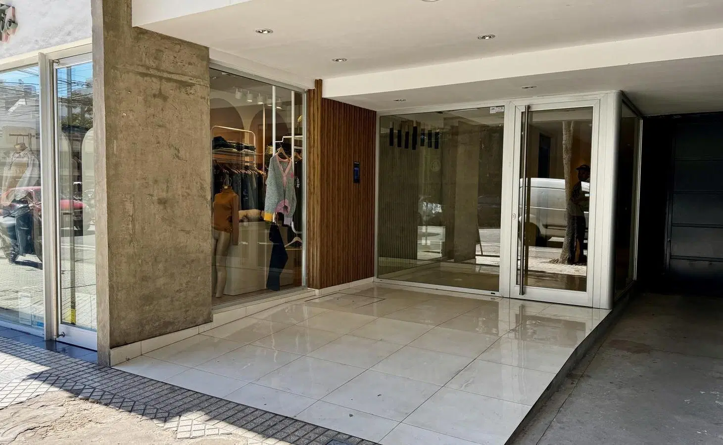 Venta departamento monoambiente externo con balcon a estrenar en Centro de Rosario 5