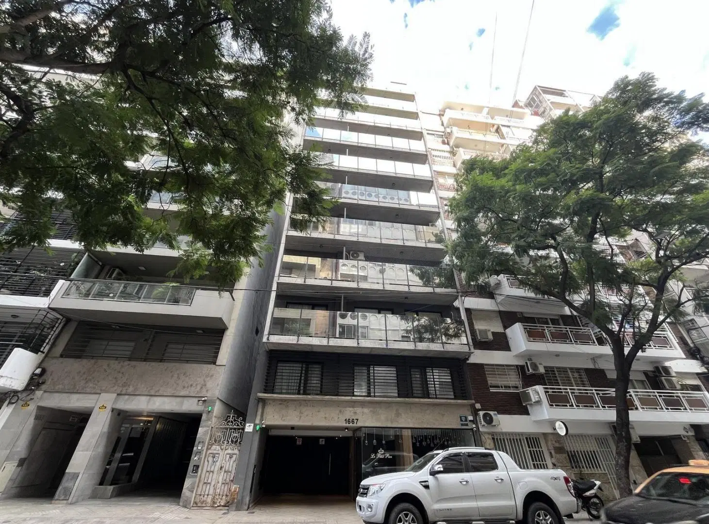 Alquiler - Departamento 2 dormitorios y 2 baños a metros del Rio 2