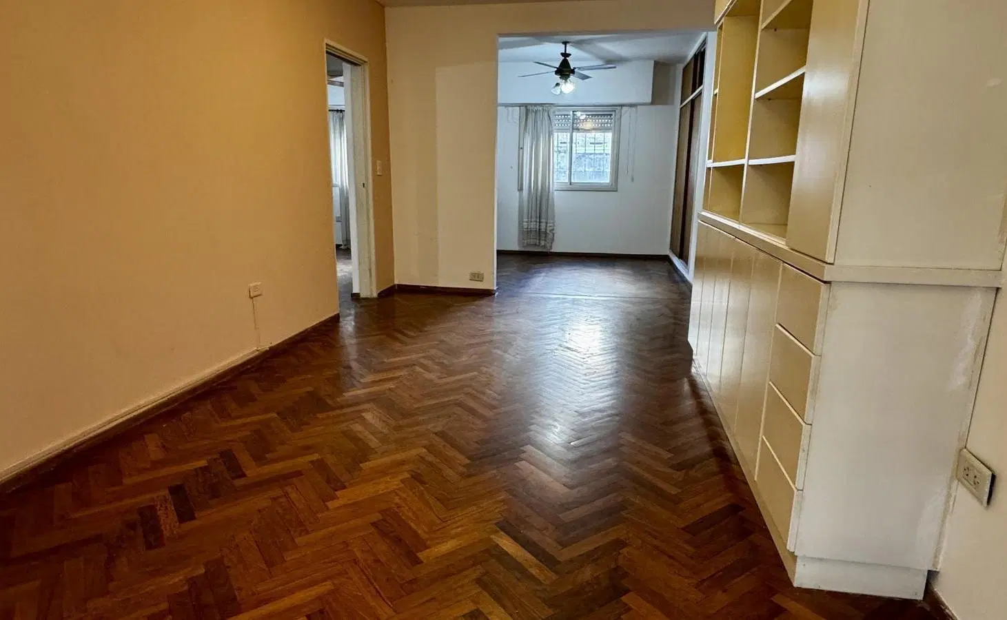 Venta departamento en Centro a metros del Rio 2/3 dormitorios y cochera 8