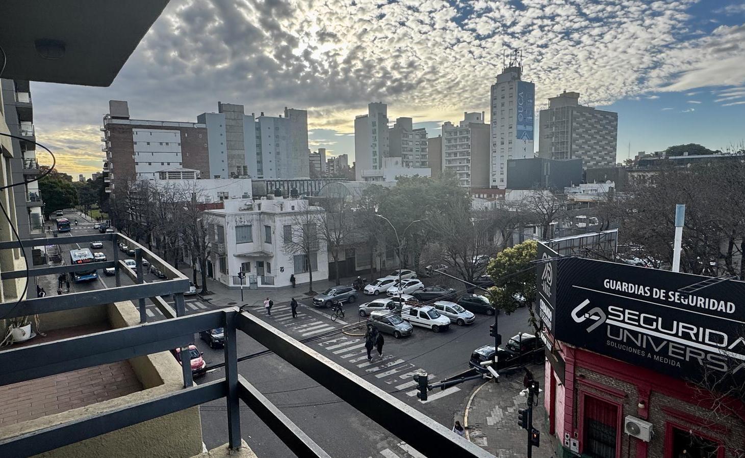 Foto de Venta Departamento en Centro ambiente unico externo con balcon zona, imagen 3